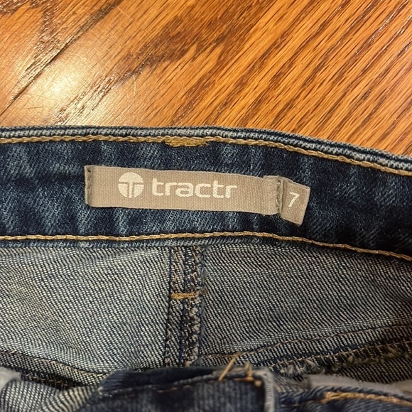 Tractr Girl’s Jean Skirt Size 7 - Picture 3 of 4